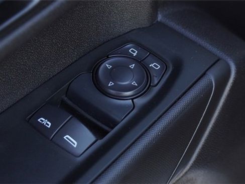 Used 2025 Chevrolet Silverado 1500 W/T w/ WT Value Package image 16