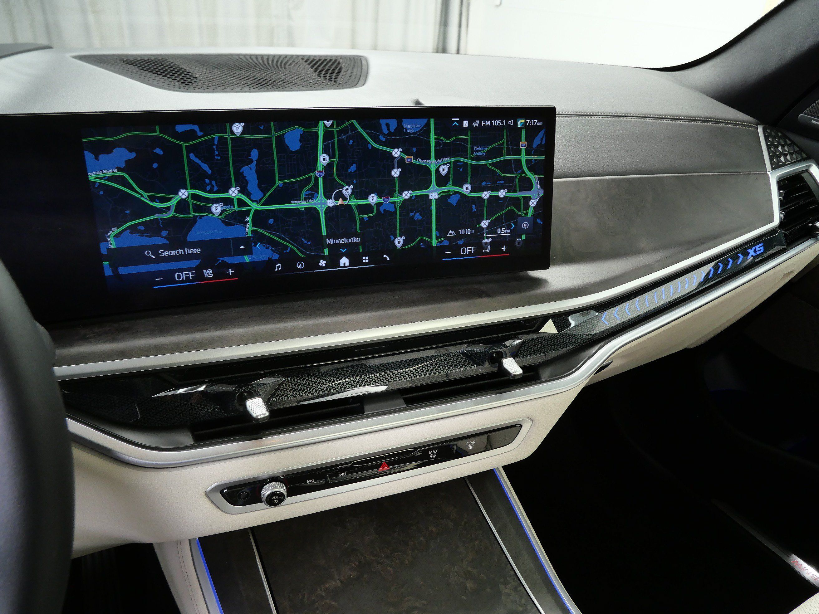 Used 2026 BMW X5 xDrive40i AWD/4WD image 19