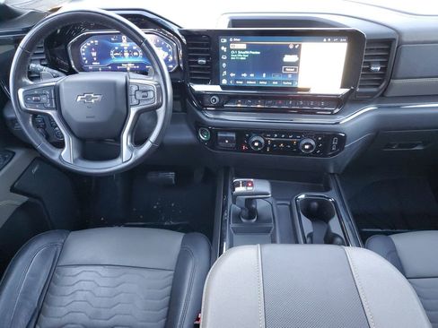 Used 2023 Chevrolet Silverado 1500 ZR2 image 31