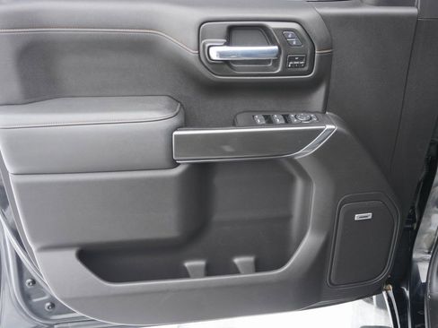 Used 2020 GMC Sierra 1500 AT4 w/ AT4 Premium Package image 10