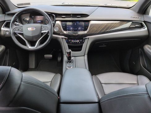 Certified 2020 Cadillac XT6 Premium Luxury AWD/4WD image 21