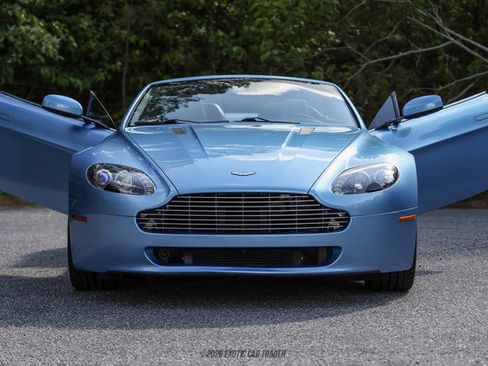 Used 2007 Aston Martin V8 Vantage Roadster RWD image 24