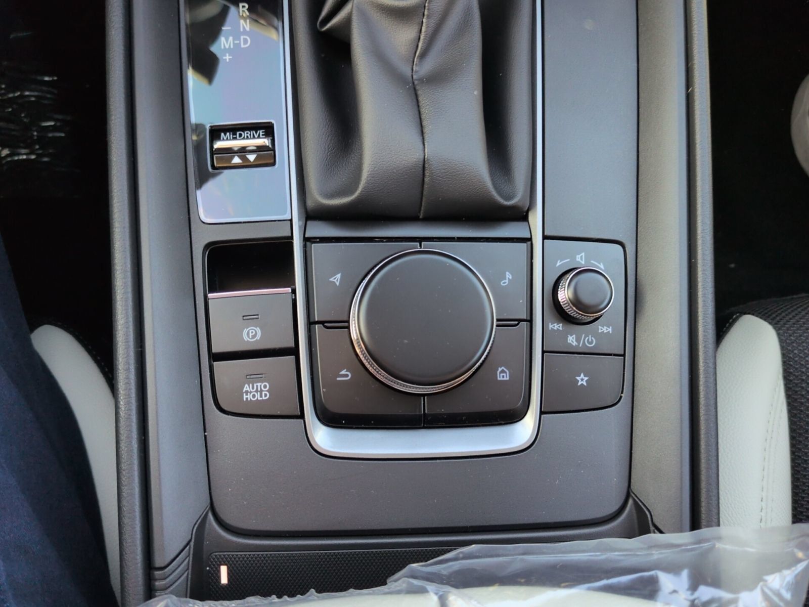 New 2026 MAZDA CX-50 AWD 2.5 S w/ Weather Package image 37