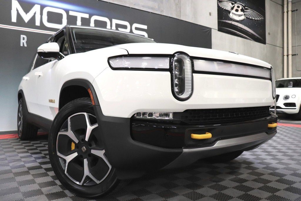 Used 2023 Rivian R1S Adventure Quad AWD/4WD image 78