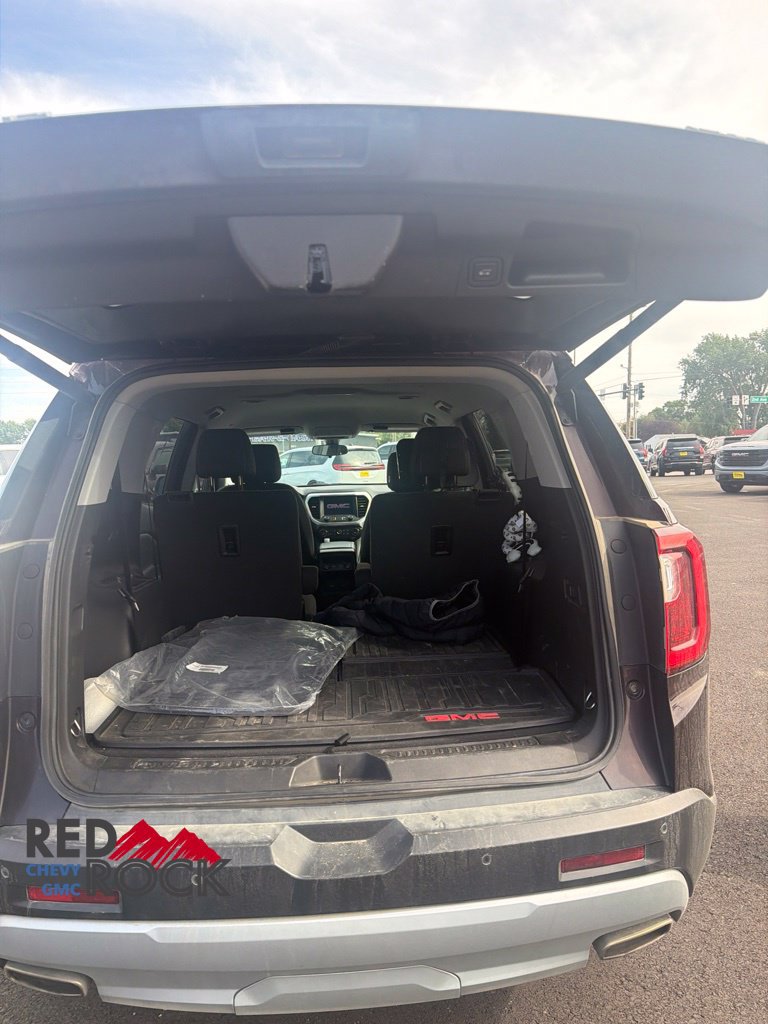 Used 2020 GMC Acadia SLE w/ Driver Convenience Package AWD/4WD image 8
