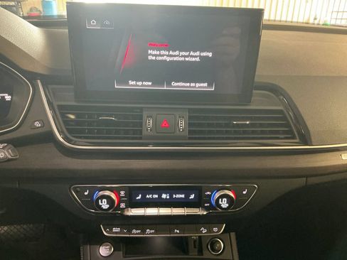 Used 2023 Audi Q5 2.0T Premium Plus w/ Premium Plus Package AWD/4WD image 21