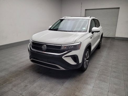 Used 2022 Volkswagen Taos SE image 15