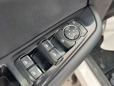 Used 2017 Ford Edge SEL w/ Equipment Group 201A image 28