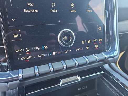 Used 2026 GMC Yukon AT4 Ultimate AWD/4WD image 22