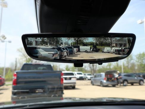 New 2026 Chevrolet Traverse LT AWD/4WD image 28