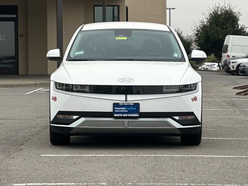 Certified 2024 Hyundai Ioniq 5 SEL RWD image 9