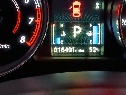 Used 2025 Mitsubishi Outlander Sport SE image 2