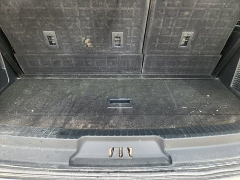 Used 2023 Ford Expedition XLT RWD image 33