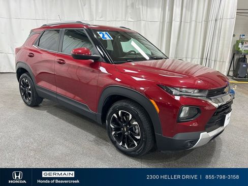 Used 2021 Chevrolet TrailBlazer LT w/ Convenience Package FWD image 1