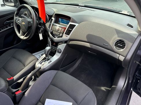 Used 2015 Chevrolet Cruze LT FWD image 23
