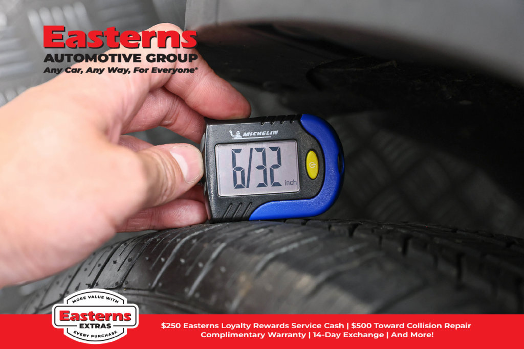 Used 2024 Ford Escape Active FWD image 30