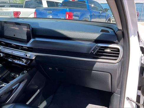 Used 2023 Kia Telluride S w/ S Sunroof Package AWD/4WD image 18