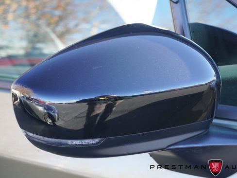 Used 2024 Subaru Ascent Onyx Edition image 12