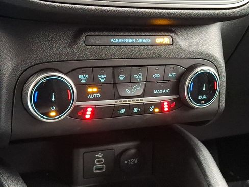 Certified 2024 Ford Escape Active w/ Cold Weather Package image 16