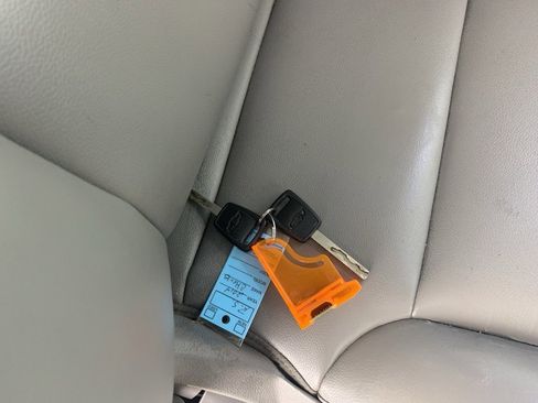 Used 2014 Chevrolet Silverado 1500 W/T w/ Trailering Package image 31