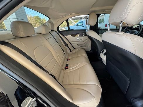 Used 2018 Mercedes-Benz C 300 Sedan image 23