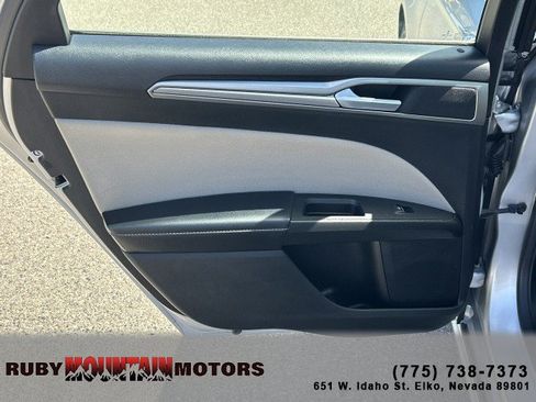 Used 2018 Ford Fusion S FWD image 17