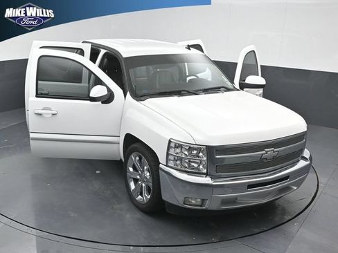 Used 2013 Chevrolet Silverado 1500 LT RWD image 25