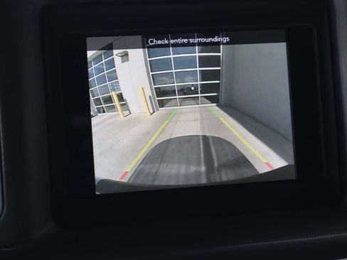 Used 2022 Dodge Charger SXT RWD image 17