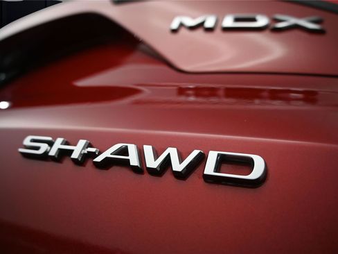Certified 2023 Acura MDX SH-AWD w/ Technology Package image 23