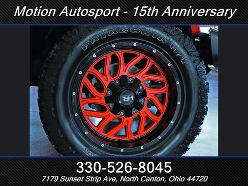 Used 2022 Jeep Gladiator Mojave w/ LED Lighting Group AWD/4WD image 38