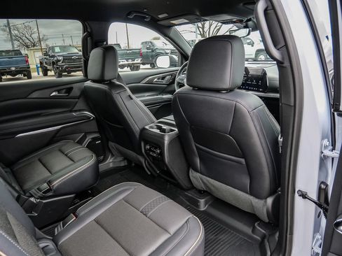 New 2026 Chevrolet Traverse High Country w/ LPO, Floor Liner Package FWD image 78