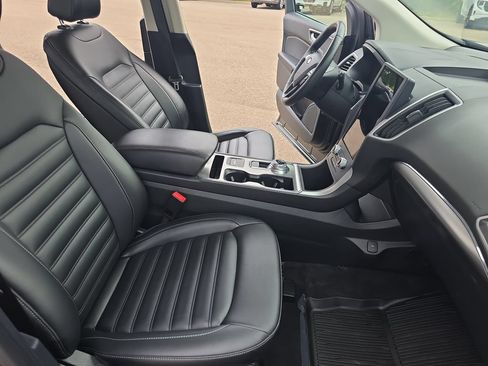 Used 2022 Ford Edge SEL w/ Convenience Package AWD/4WD image 10
