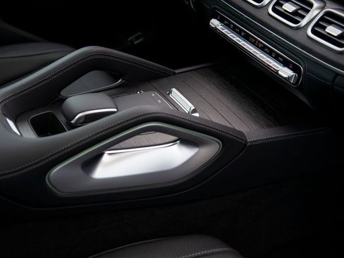 New 2026 Mercedes-Benz GLE 450 4MATIC image 21