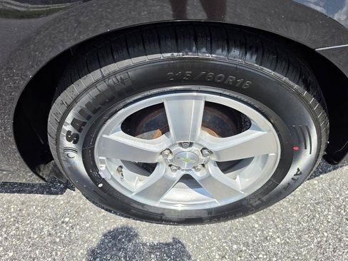Used 2014 Chevrolet Cruze LT FWD image 7