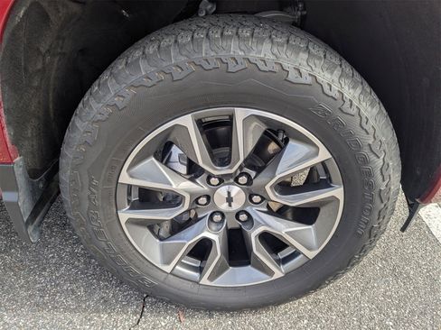 Used 2023 Chevrolet Silverado 1500 RST w/ Convenience Package II image 11