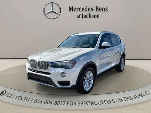 Used 2017 BMW X3 sDrive28i RWD image 1