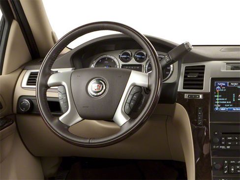 Used 2010 Cadillac Escalade ESV Platinum AWD/4WD image 9