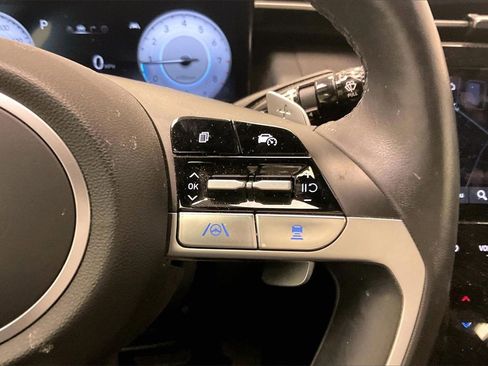 Certified 2023 Hyundai Santa Cruz Limited image 17