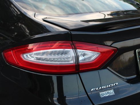 Used 2013 Ford Fusion Titanium image 34