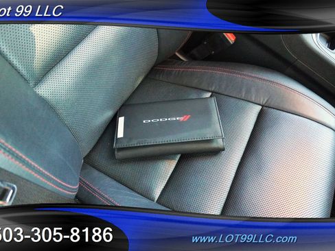 Used 2016 Dodge Durango R/T w/ Technology Group AWD/4WD image 37