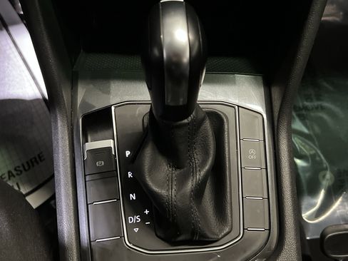 Used 2019 Volkswagen Tiguan S w/ Driver Assistance Package image 22