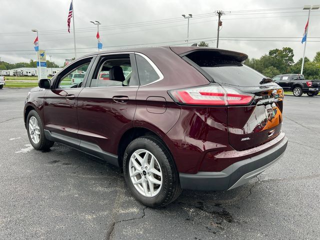 Certified 2024 Ford Edge SEL w/ Convenience Package AWD/4WD image 5