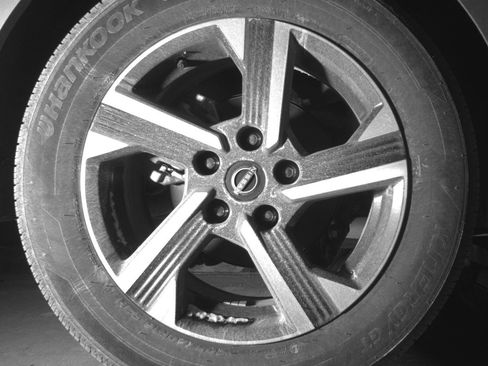 Used 2025 Nissan Sentra SV FWD image 15