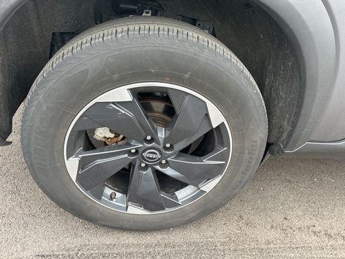 Used 2025 Nissan Rogue SV AWD/4WD image 20