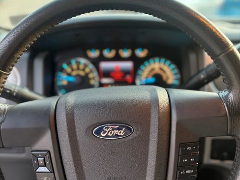 Used 2014 Ford F150 XLT w/ Equipment Group 302A Luxury AWD/4WD image 19
