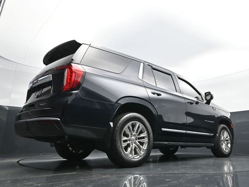 Used 2022 GMC Yukon SLT w/ SLT Premium Package RWD image 28