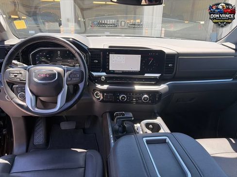 Used 2022 GMC Sierra 1500 SLT w/ SLT Convenience Package AWD/4WD image 21