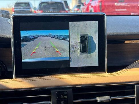 Used 2022 Lincoln Corsair Reserve w/ Equipment Group 201A image 25