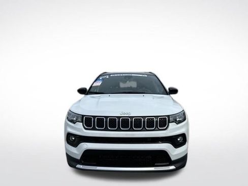 Used 2023 Jeep Compass Limited AWD/4WD image 12