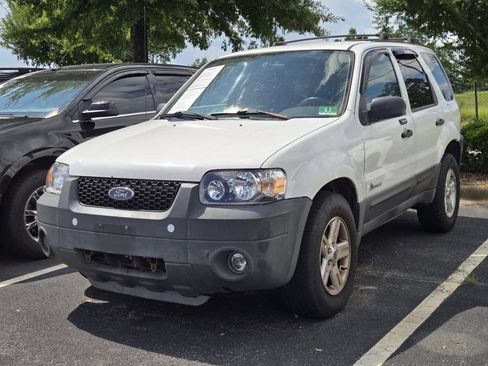 Used 2006 Ford Escape 2WD Hybrid image 3
